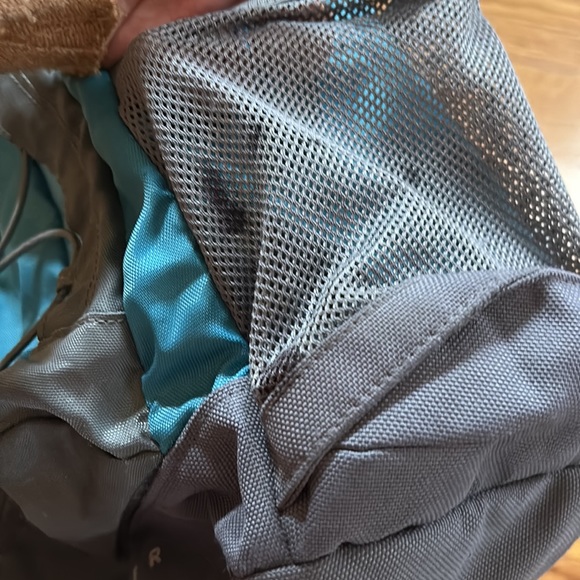 The North Face Jester Blue and Grey Backpack - Picture 3 of 7